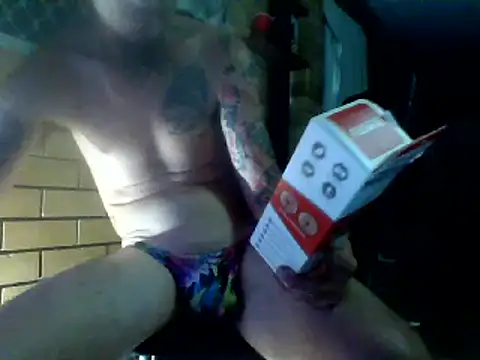 Snapshot of robvegas274 chatting on January 21, 5:27 pm robvegas274 online show from January 21, 5:27 pm