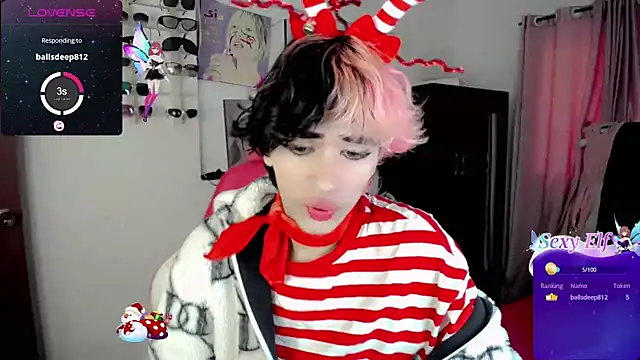 Snapshot of Sweet_Jack1 chatting on December 23, 4:50 pm Sweet Jack1 online show from December 23, 4:50 pm