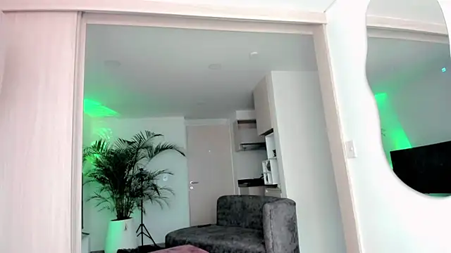Snapshot of Sweet_Jack1 chatting on September 15, 1:56 pm Sweet Jack1 online show from September 15, 1:56 pm