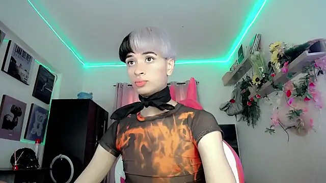 Snapshot of Sweet_Jack1 chatting on January 21, 3:28 pm Sweet Jack1 online show from January 21, 3:28 pm