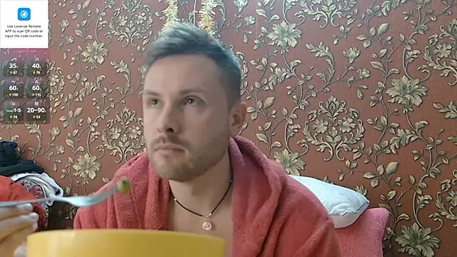 Snapshot of MartinBrandon chatting on January 9, 11:13 pm MartinBrandon online show from January 9, 11:13 pm