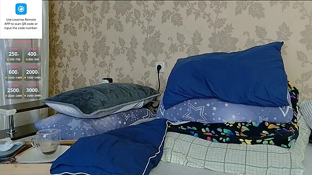 MartinBrandon online show from June 10, 5:46 pm
