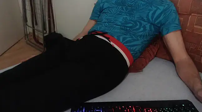 Snapshot of VASKOS178 chatting on December 22, 3:55 pm VASKOS178 online show from December 22, 3:55 pm