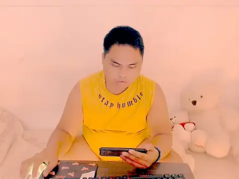 Snapshot of Hardking_69 chatting on September 27, 9:29 am Hardking 69 online show from September 27, 9:29 am