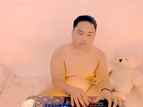 Snapshot of Hardking_69 chatting on September 24, 2:48 pm Hardking 69 online show from September 24, 2:48 pm