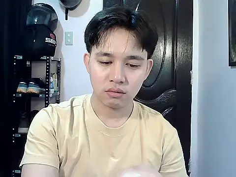 alfonsoasiancutie online show from February 4, 12:55 pm