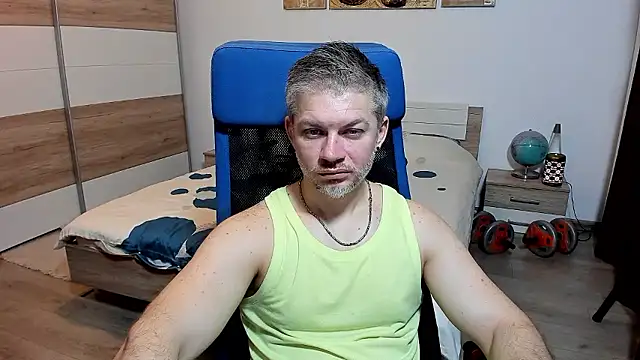 RobbyShawz online show from January 14, 8:30 am