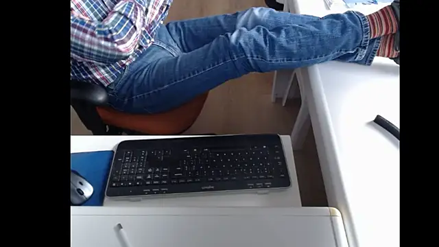 Snapshot of dutchpornking chatting on January 26, 11:17 am dutchpornking online show from January 26, 11:17 am