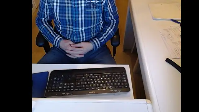 Snapshot of dutchpornking chatting on January 16, 5:55 pm dutchpornking online show from January 16, 5:55 pm