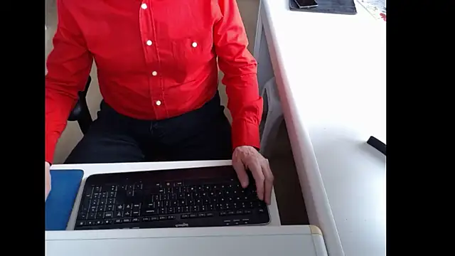 dutchpornking online show from May 13, 7:05 am