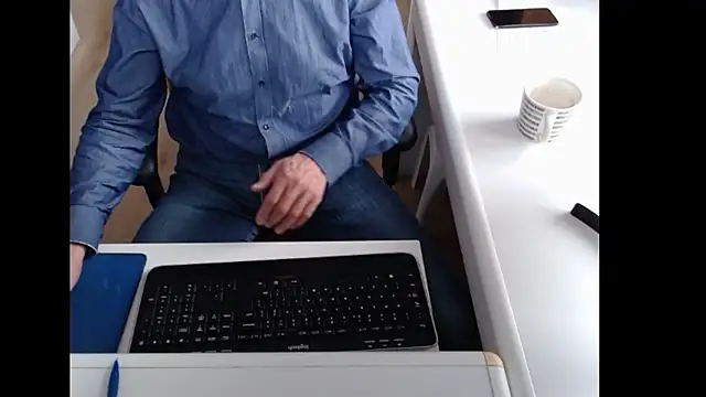 Snapshot of dutchpornking chatting on October 15, 8:11 am dutchpornking online show from October 15, 8:11 am