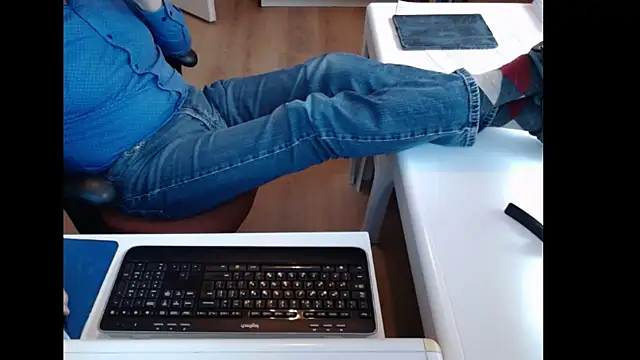 Snapshot of dutchpornking chatting on October 30, 1:12 pm dutchpornking online show from October 30, 1:12 pm