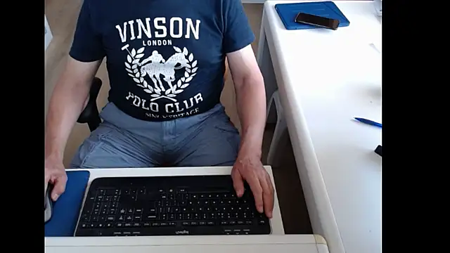 dutchpornking online show from June 18, 7:10 am