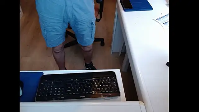 dutchpornking online show from June 15, 6:38 am