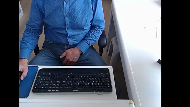 Snapshot of dutchpornking chatting on September 14, 10:28 am dutchpornking online show from September 14, 10:28 am