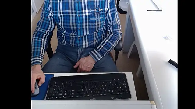 Snapshot of dutchpornking chatting on February 23, 12:54 pm dutchpornking online show from February 23, 12:54 pm