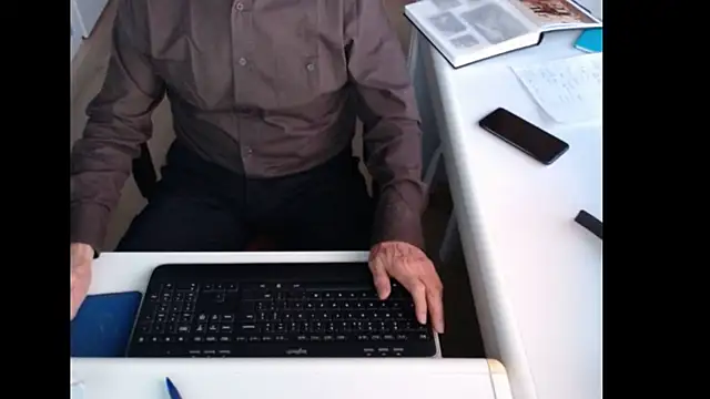 Snapshot of dutchpornking chatting on October 21, 4:21 pm dutchpornking online show from October 21, 4:21 pm