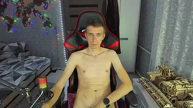 alex13ho online show from October 12, 5:07 pm