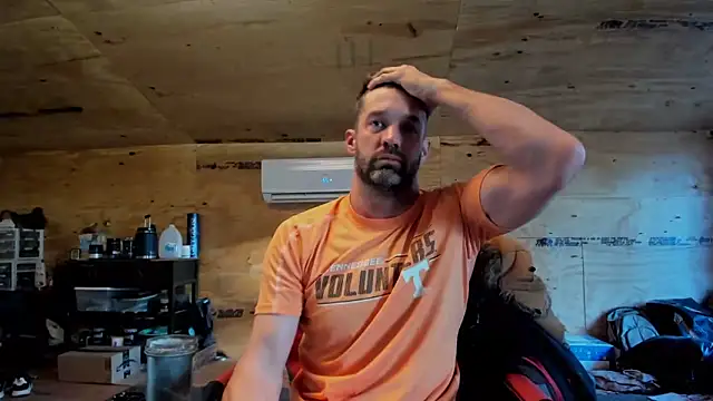 Snapshot of Kenny_Kyle chatting on December 23, 1:56 pm Kenny Kyle online show from December 23, 1:56 pm