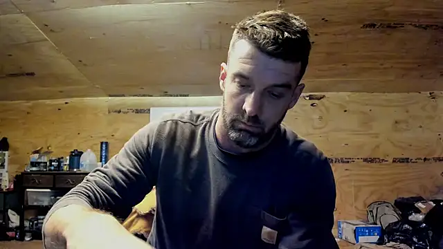 Snapshot of Kenny_Kyle chatting on December 20, 12:30 am Kenny Kyle online show from December 20, 12:30 am