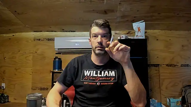 Snapshot of Kenny_Kyle chatting on October 30, 12:28 pm Kenny Kyle online show from October 30, 12:28 pm