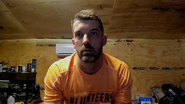 Snapshot of Kenny_Kyle chatting on January 13, 1:23 am Kenny Kyle online show from January 13, 1:23 am