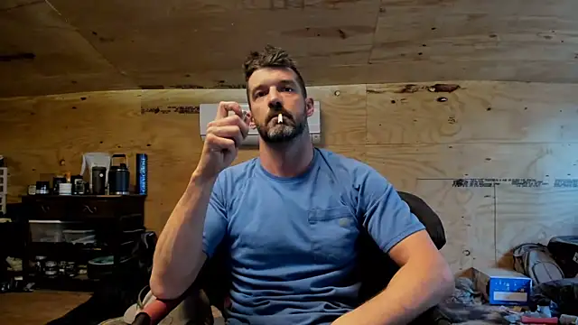 Snapshot of Kenny_Kyle chatting on March 4, 10:27 pm Kenny Kyle online show from March 4, 10:27 pm