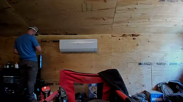 Snapshot of Kenny_Kyle chatting on February 26, 6:42 pm Kenny Kyle online show from February 26, 6:42 pm
