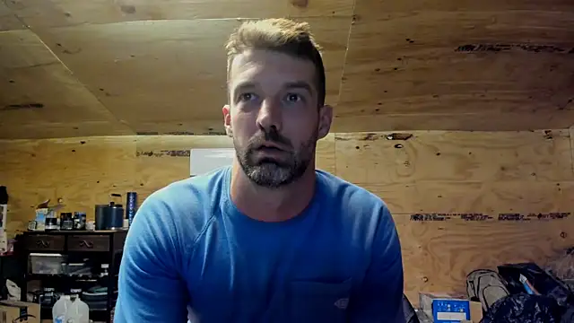 Snapshot of Kenny_Kyle chatting on December 24, 12:00 am Kenny Kyle online show from December 24, 12:00 am