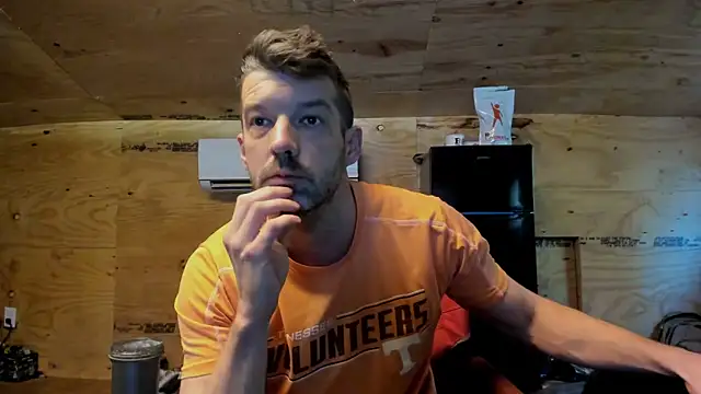 Snapshot of Kenny_Kyle chatting on October 15, 2:13 pm Kenny Kyle online show from October 15, 2:13 pm