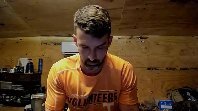 Snapshot of Kenny_Kyle chatting on March 2, 3:34 am Kenny Kyle online show from March 2, 3:34 am