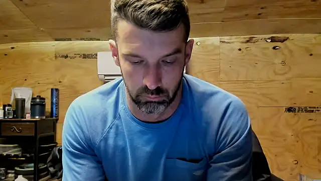 Snapshot of Kenny_Kyle chatting on March 4, 2:27 am Kenny Kyle online show from March 4, 2:27 am