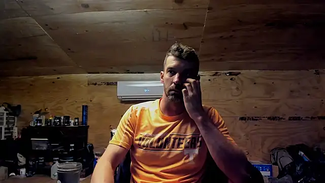 Snapshot of Kenny_Kyle chatting on December 31, 12:36 pm Kenny Kyle online show from December 31, 12:36 pm