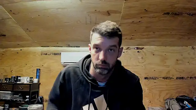 Snapshot of Kenny_Kyle chatting on February 2, 12:09 am Kenny Kyle online show from February 2, 12:09 am