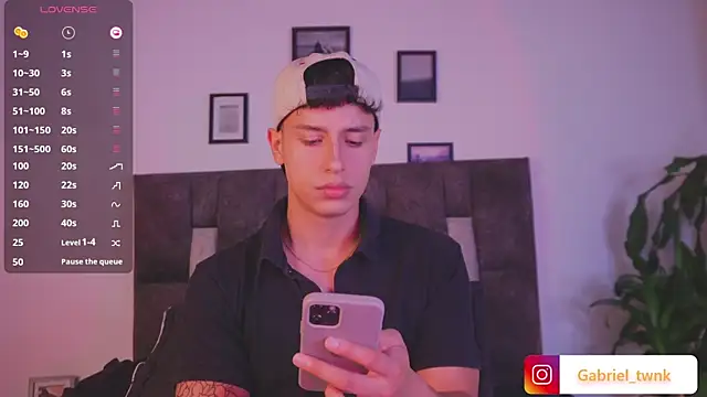 I Gabriel online show from May 20, 5:58 am