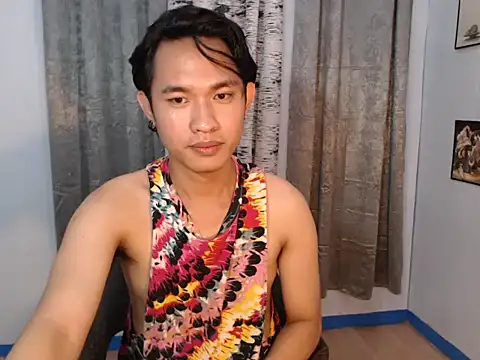 asiancuckyguy69 online show from December 5, 4:53 am
