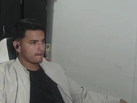 kylian 07 online show from February 13, 1:45 am