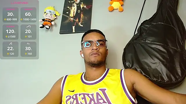 Snapshot of Bigcock_21cm_ chatting on October 14, 7:10 pm Bigcock 21cm online show from October 14, 7:10 pm
