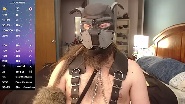 Snapshot of kinkywolf429 chatting on December 6, 5:55 pm kinkywolf429 online show from December 6, 5:55 pm