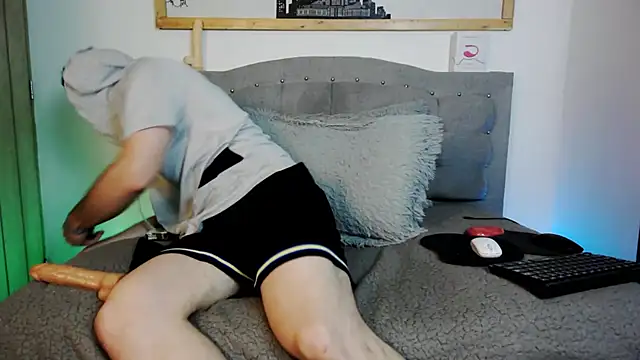 Snapshot of Danny_hot_fun chatting on March 20, 5:24 am Danny hot fun online show from March 20, 5:24 am