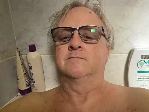 Snapshot of bigbadjon69 chatting on March 8, 1:01 pm bigbadjon69 online show from March 8, 1:01 pm