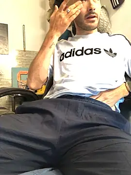 Cabetothepro online show from April 26, 3:15 am