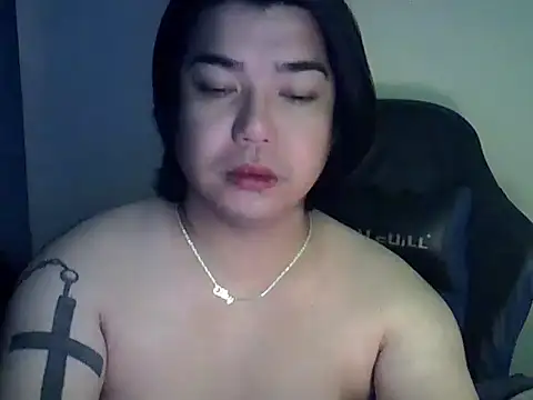 StrawberryWine07 online show from April 29, 5:01 am