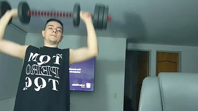 Snapshot of Jhoan_saenz chatting on October 21, 4:48 am Jhoan saenz online show from October 21, 4:48 am