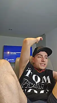 Snapshot of Jhoan_saenz chatting on October 30, 3:30 am Jhoan saenz online show from October 30, 3:30 am