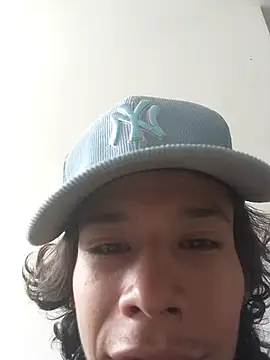 swagbabysk8 online show from January 14, 5:06 pm