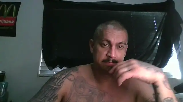Snapshot of Vision1285 chatting on February 16, 7:16 pm Vision1285 online show from February 16, 7:16 pm