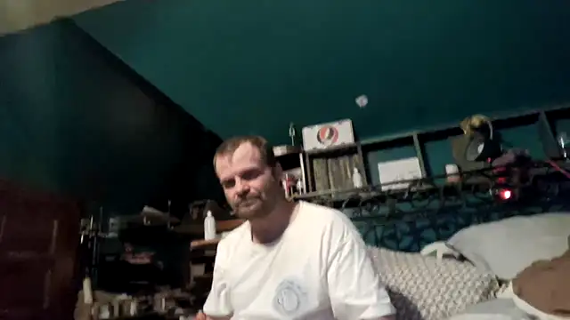 charactrzero online show from November 25, 12:01 am