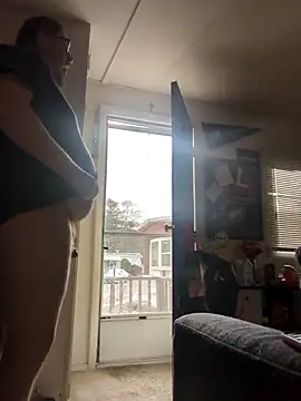 yes yes yes yes  online show from March 6, 9:53 pm