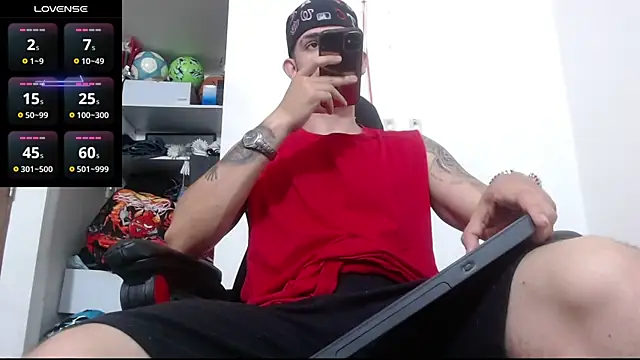 Snapshot of freestyle_blake1 chatting on September 28, 4:38 pm freestyle blake1 online show from September 28, 4:38 pm